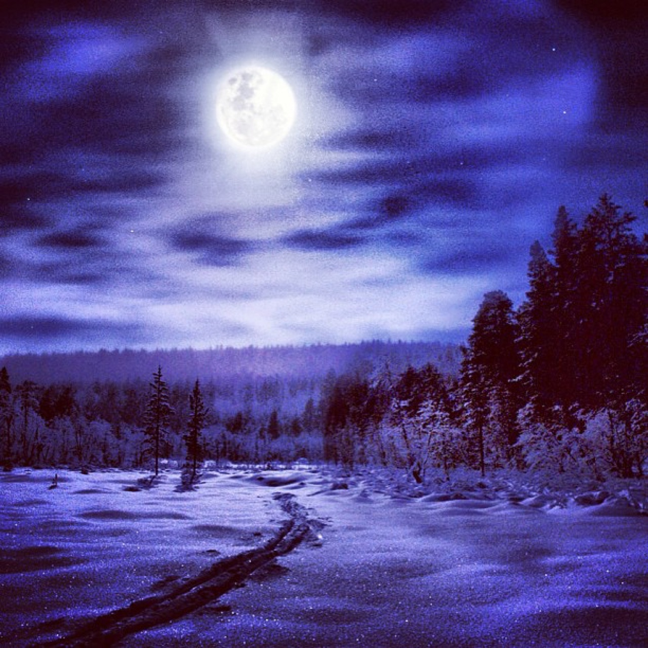 Night #skiing near the Gunflint