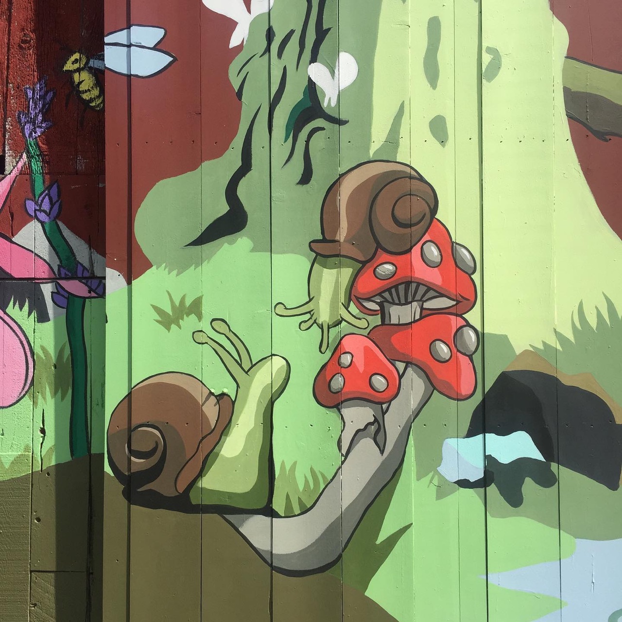Just finished a mural on the barn at woodland_dunes_nature_center with…