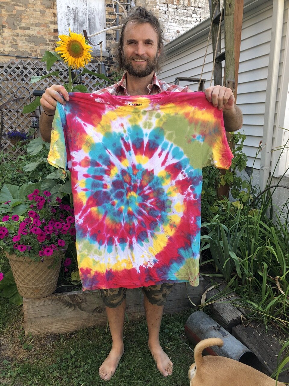 Getting down with our hippy-dippy selves in preparation for Art Slam…