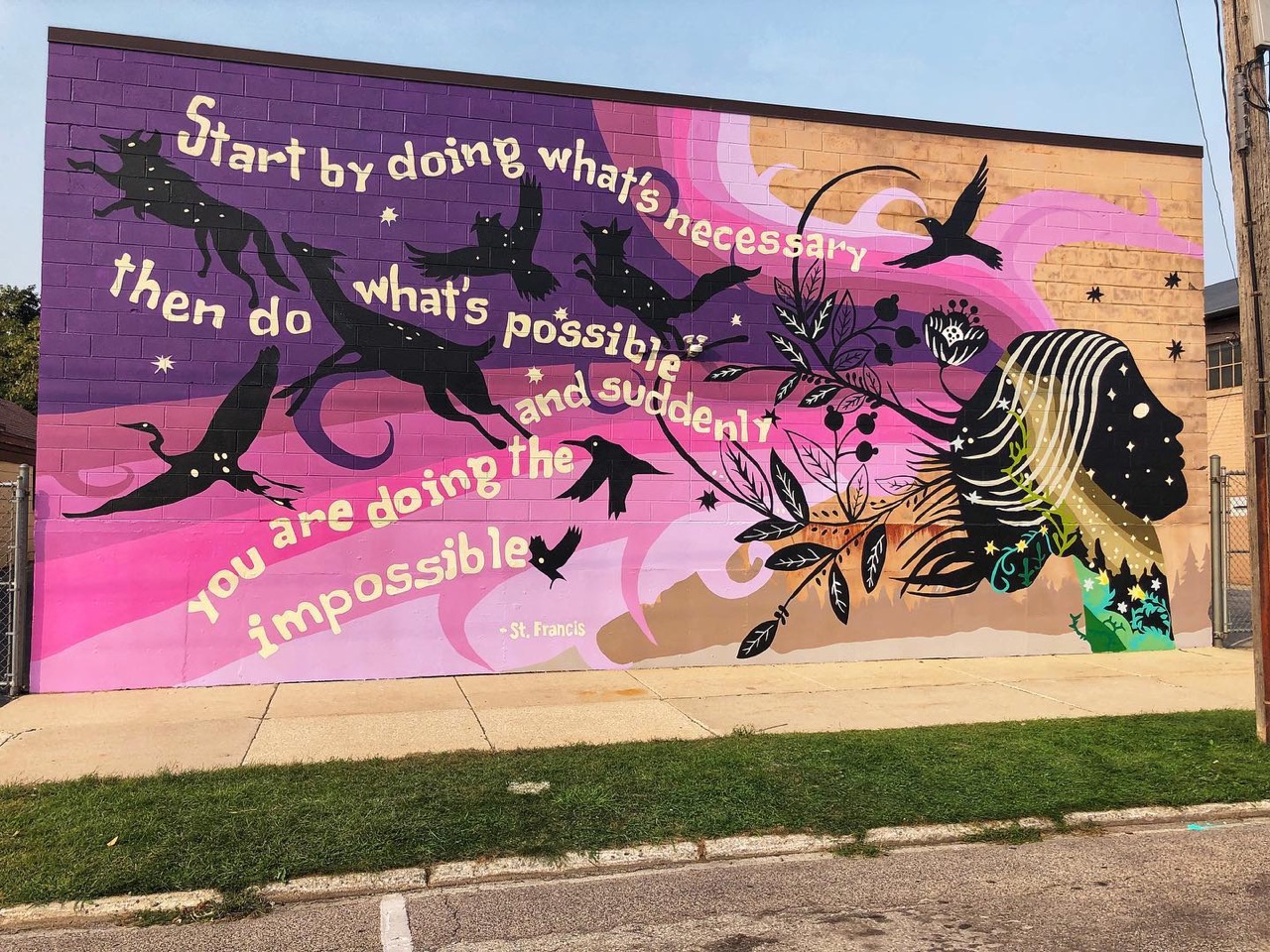 The community residents of Manitowoc showed up to paint a mural…
