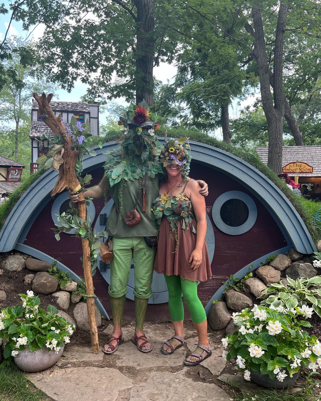 Yonder and Co. had a blast at the renfaire today bringing the Arty Cart…