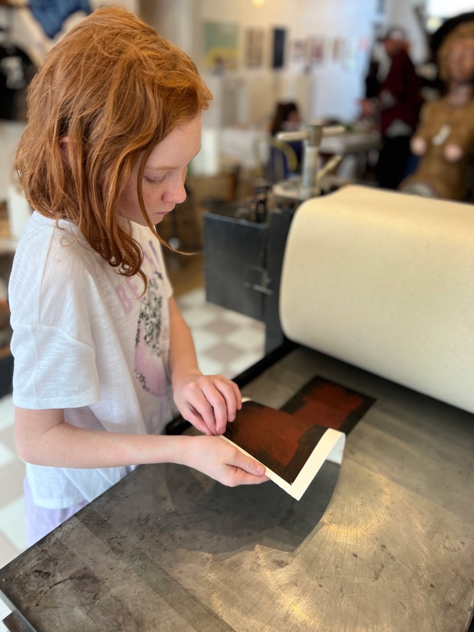 We had a great group of young printmakers in the studio this morning!