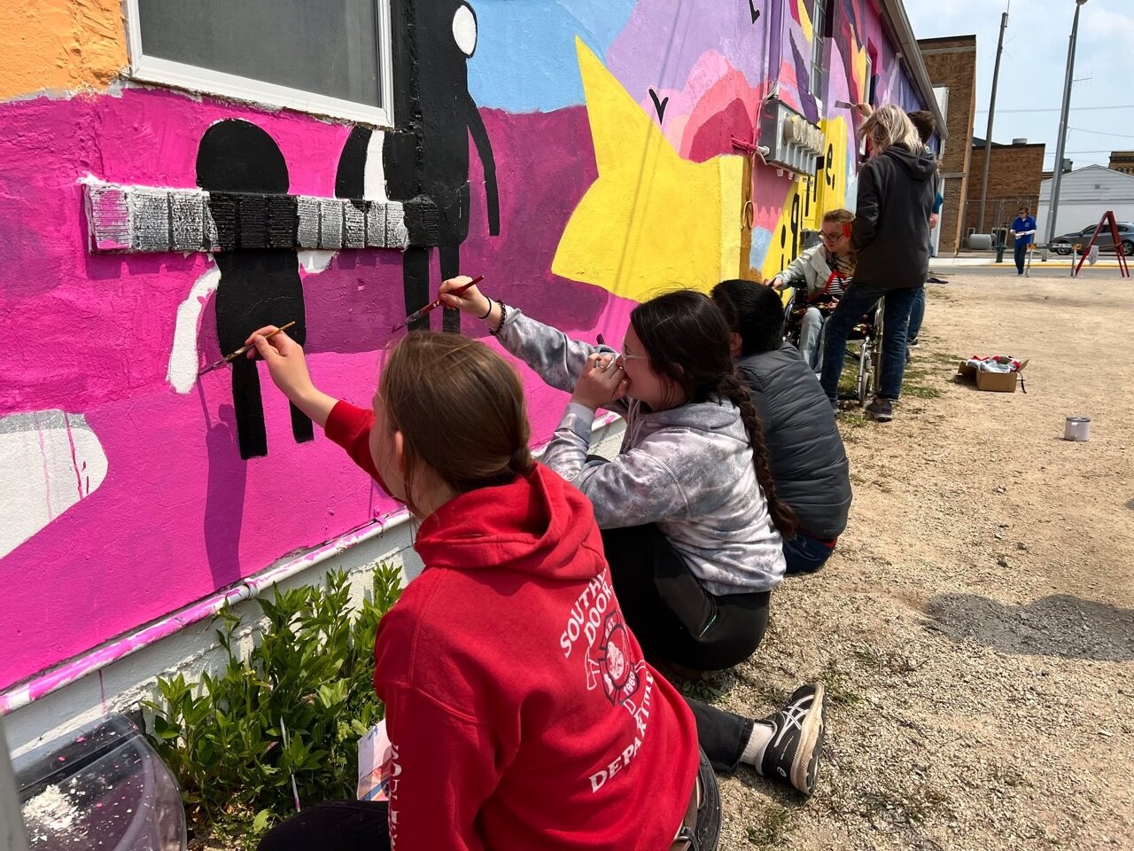 Congratulations to the Algoma Venture Academy mural class!