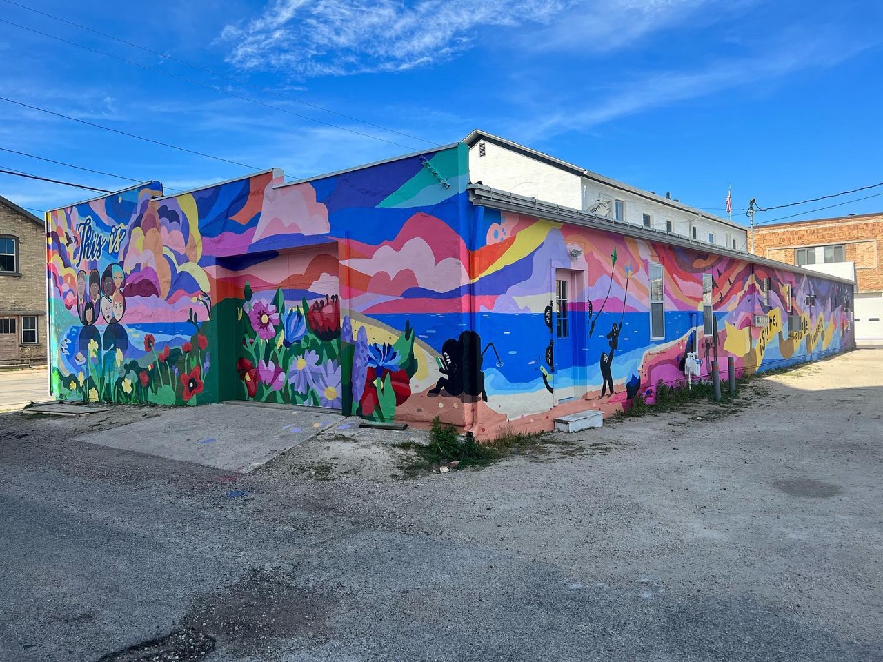 First mural of the season with this awesome collaboration between…