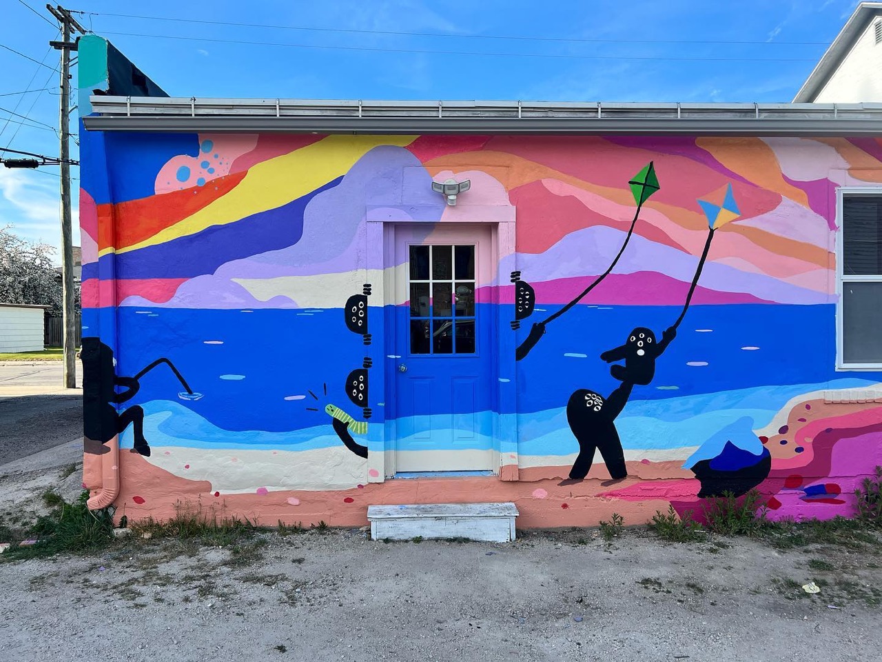 First mural of the season with this awesome collaboration between…