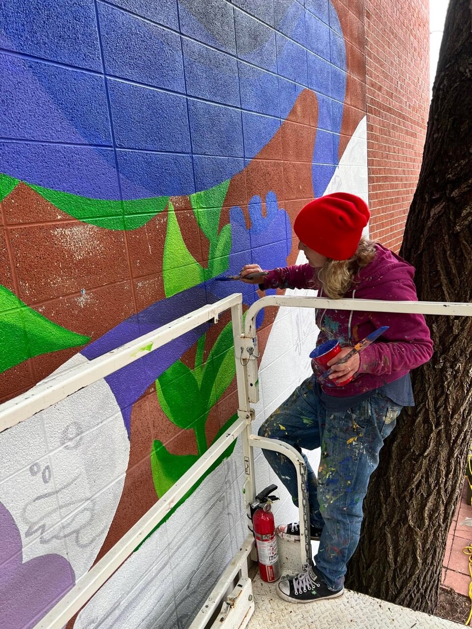 Stop down to On Broadway, Inc.’s Mural & Busker Festival this weekend!