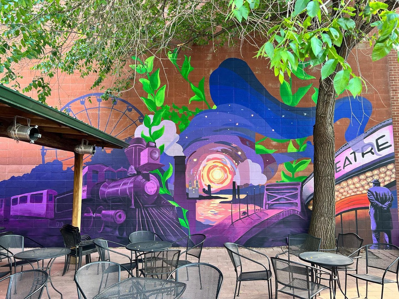 We had a great time painting at beonbroadway Mural and Buskers fest for…