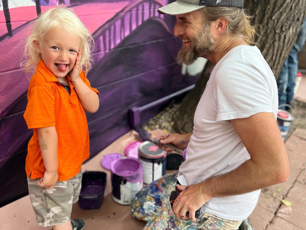 We had a great time painting at beonbroadway Mural and Buskers fest for…