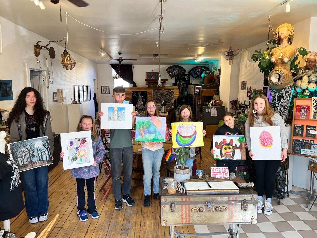 We had a great group of young artists in the studio this morning!
