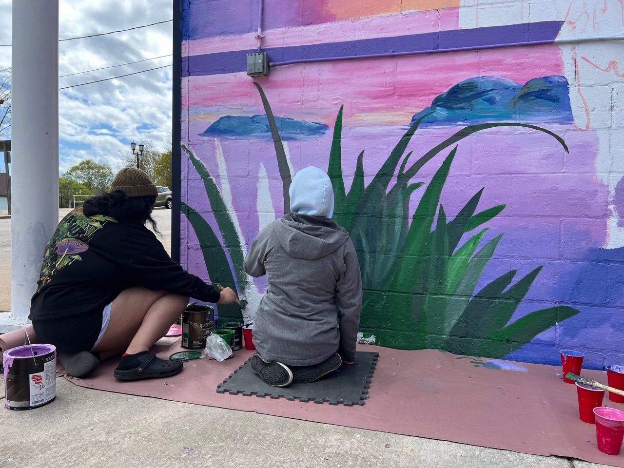 Painted with this crew today.