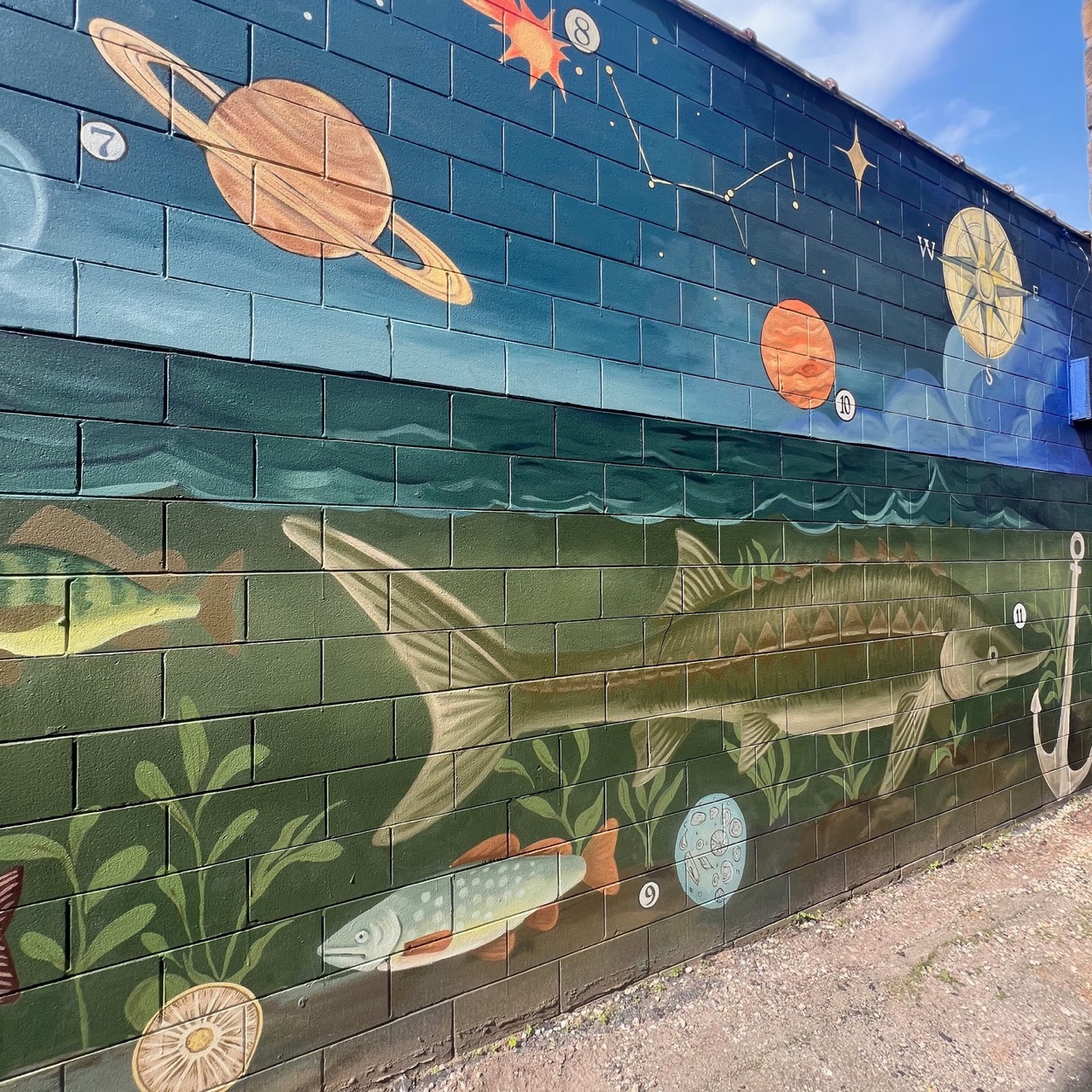A new mural now lives along the Lake Michigan shoreline in downtown…